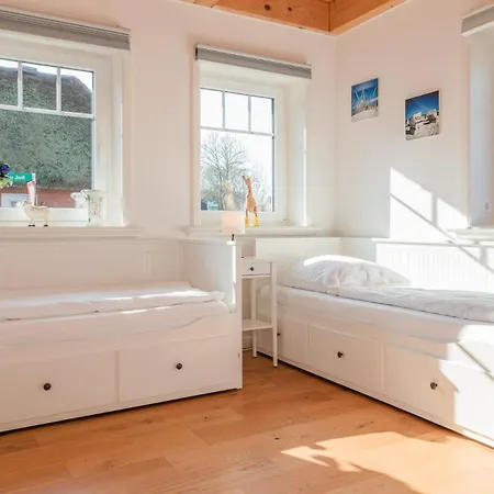 Tatil Evi Tills Hues Utersum