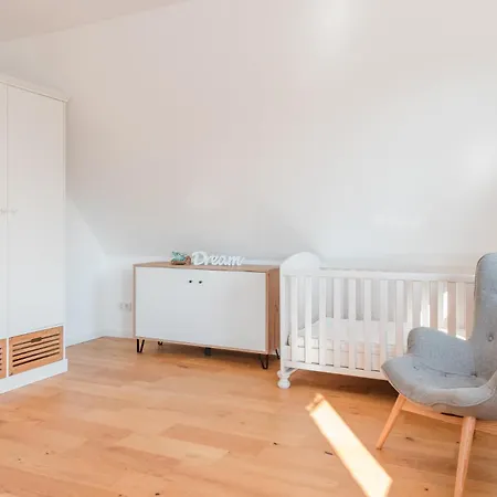 Tills Hues Tatil Evi